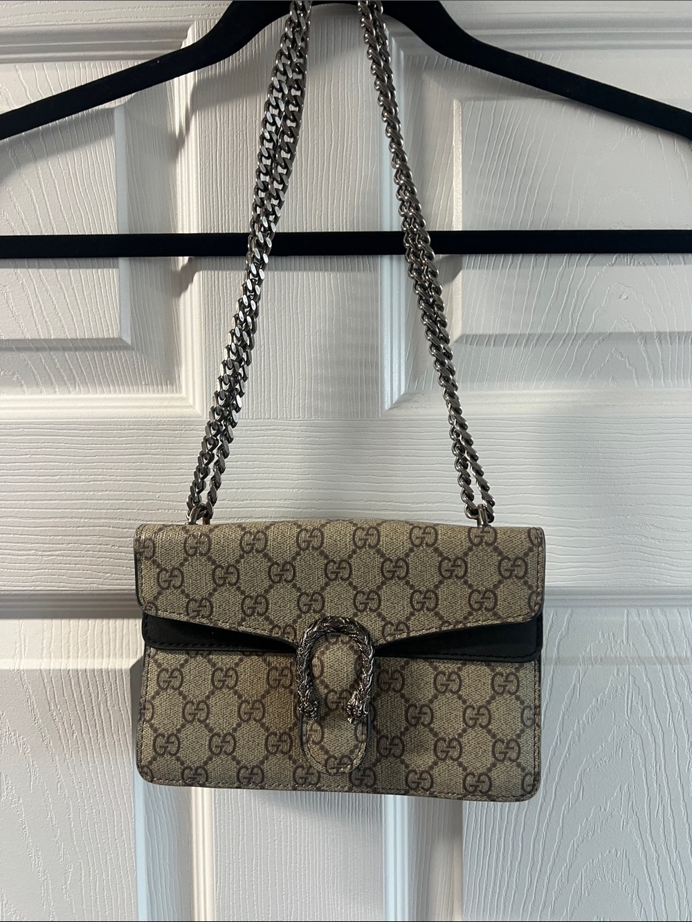 Gucci Beige GG Supreme Shoulder Bag with Black Trim and Silver Chain